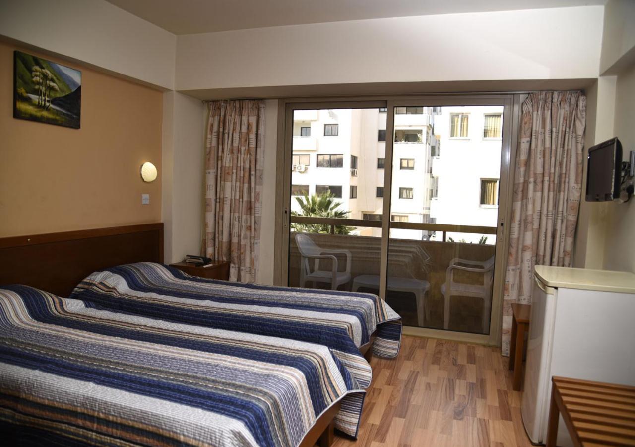 Elysso Hotel Ларнака Екстериор снимка