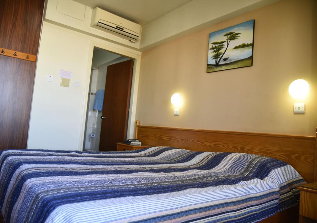 Elysso Hotel Ларнака Екстериор снимка