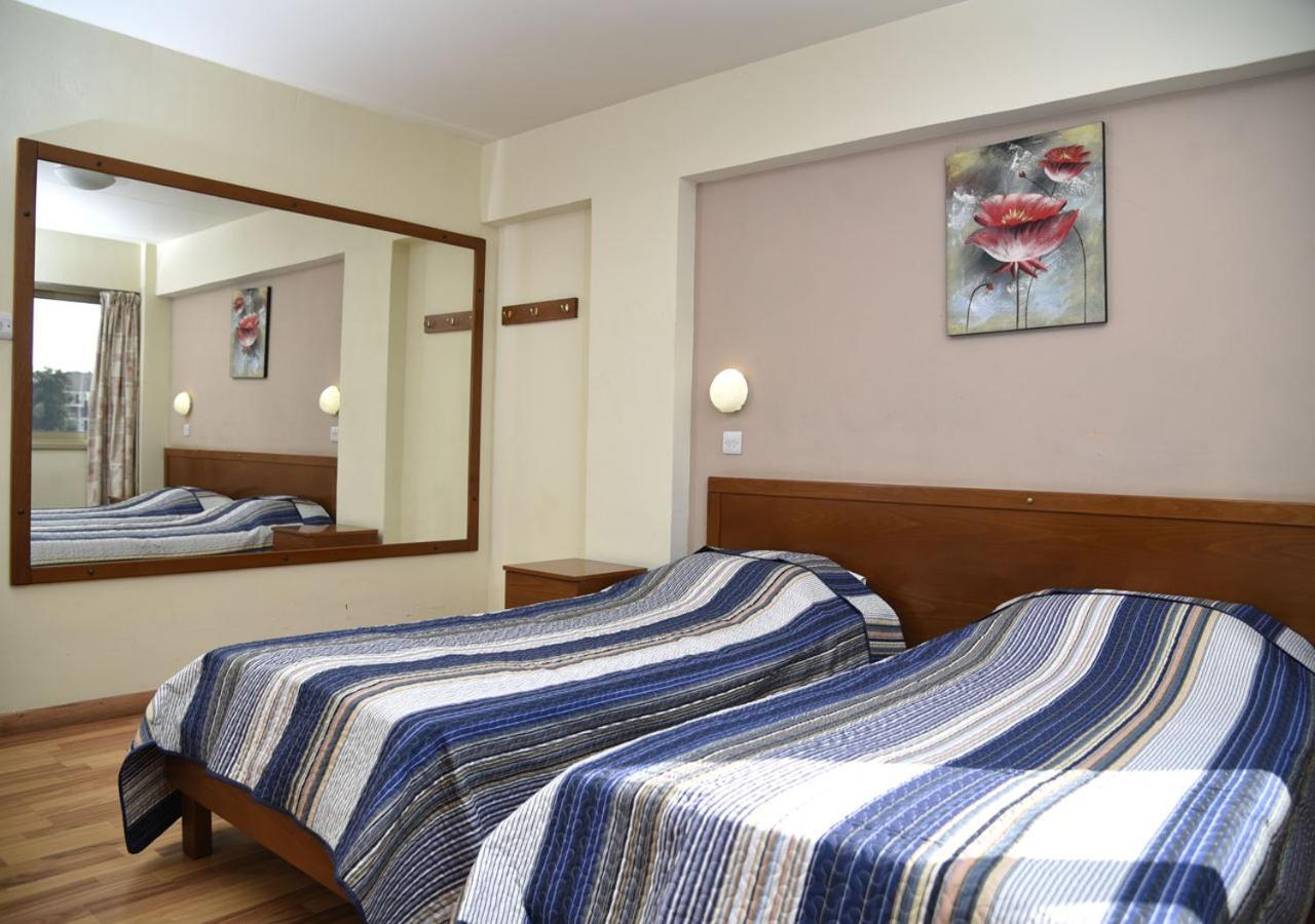 Elysso Hotel Ларнака Екстериор снимка